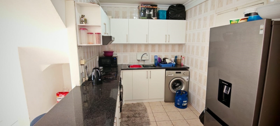 3 Bedroom Property for Sale in Parklands Western Cape